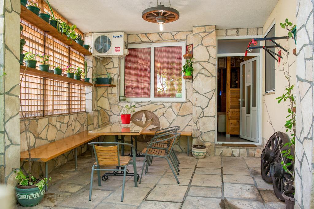 Apartmani Krgusic Tivat Buitenkant foto